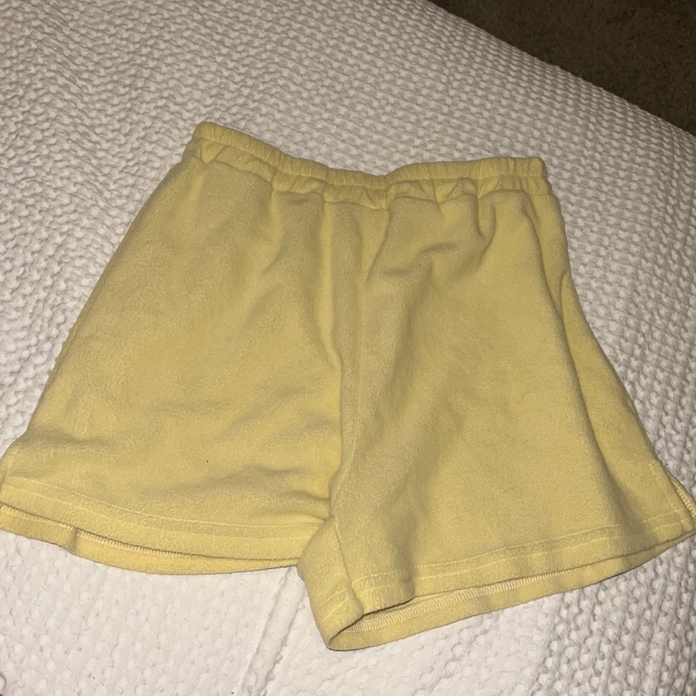 Towel material pool shorts